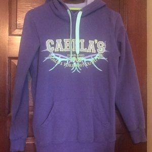 Cabelas sweatshirt